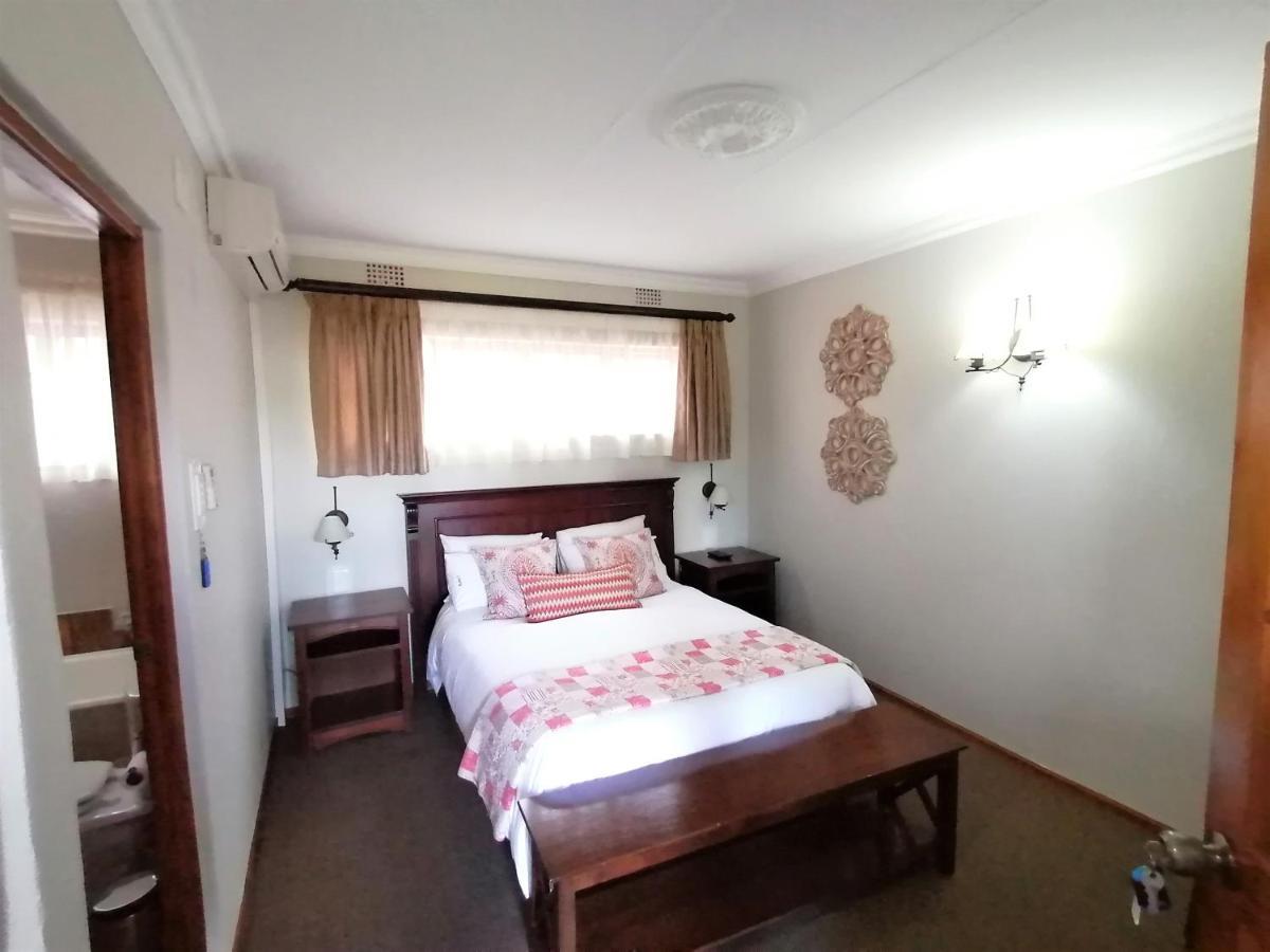 Van Dykshuis Guest House Heidelberg  Ngoại thất bức ảnh